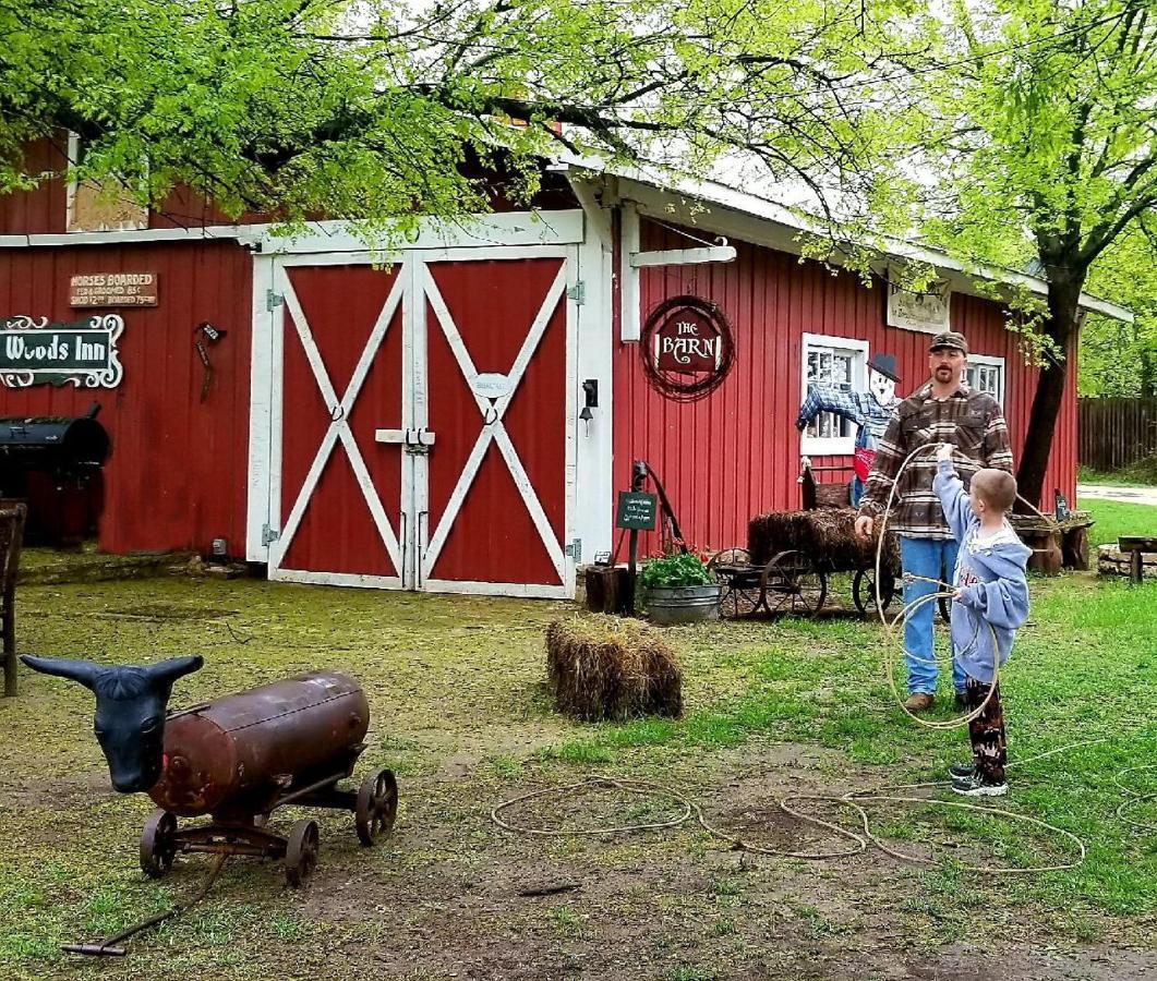 Inn Country Woods Glen Rose